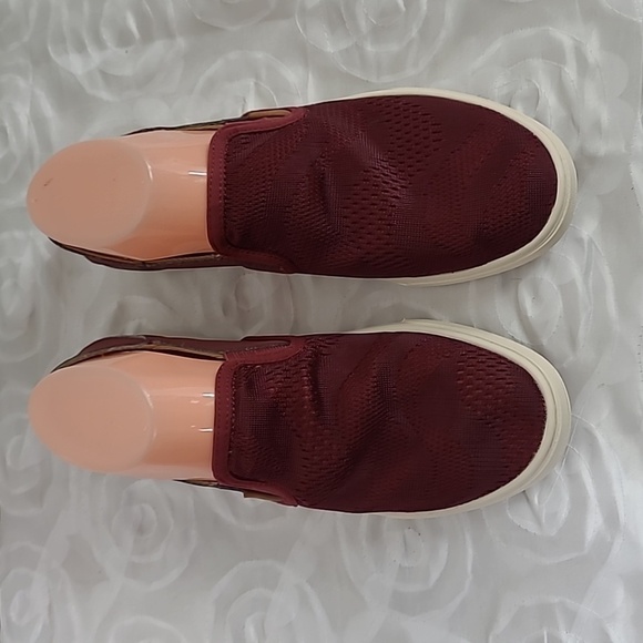OLUKAI Pehuea Maroon Red Slip On Comfort Sneakers Size W8 - Picture 7 of 14